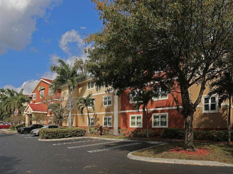 Extended Stay America Suites - West Palm Beach - Northpoint Corporate Park Exterior photo
